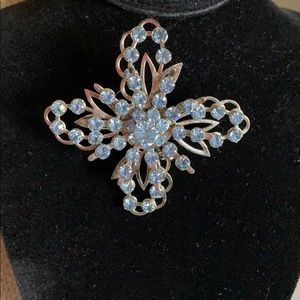 Vintage 4 Point Silver and Blue Stone Brooch -